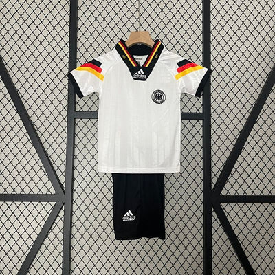 Ensemble Enfant Allemagne Euro Domicile Rétro 1992