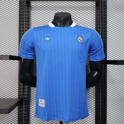 Camiseta Real Madrid Azul Versión Player 25/26