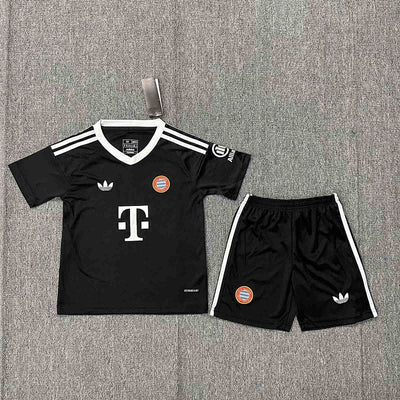 Ensemble Enfant Bayern Munich Gardien 24/25