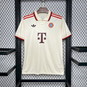 Camiseta Bayern Múnich Tercera 24/25