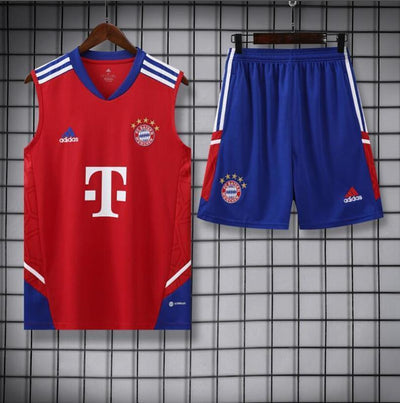 Bayern Munich Tank Top 23/24 (5)