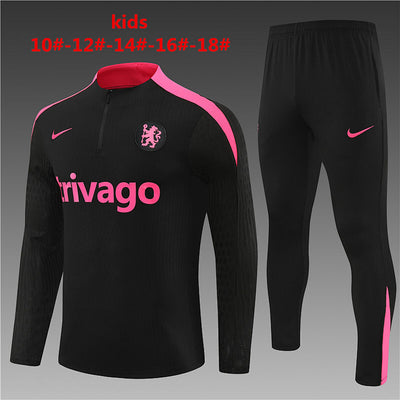 Kids Chelsea Tracksuit 24/25 (4)