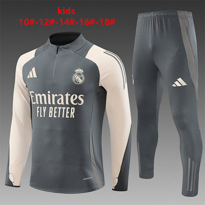 Kids Real Madrid Tracksuit 24/25 (12)