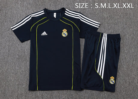 Ensemble Real Madrid Prématch 25/26