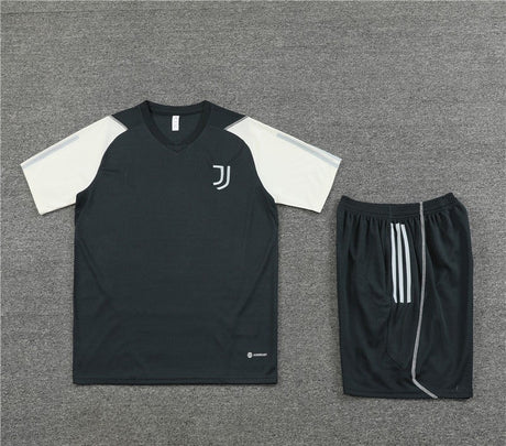 Maillot + short Juventus Gris fonce 23/24