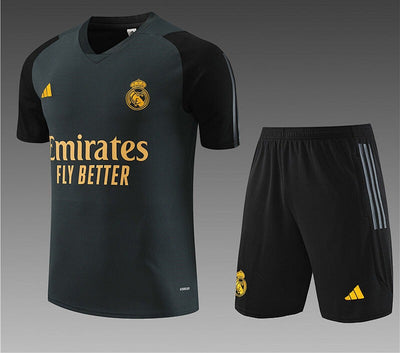 Conjunto Real Madrid 23/24