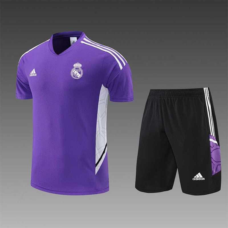 Ensemble Real Madrid Violet Prématch 22/23 (2)