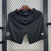 Pantalón Corto Alemania 2025