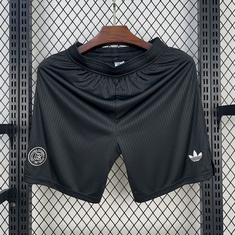 Short Allemagne 25/26