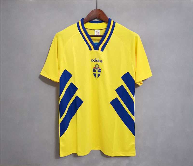Maillot Sweden yellow Domicile Rétro 25/26
