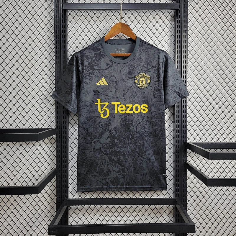 Maillot Manchester United Prématch 23/24 (2)