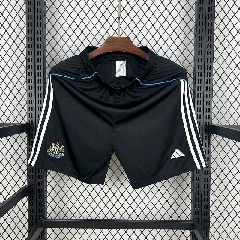 Short Newcastle Domicile 25/26