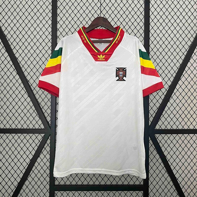 Maillot Portugal Vintage Extérieur Rétro 25/26