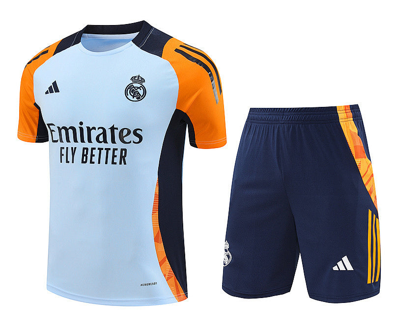 Ensemble Real Madrid Prématch 24/25 (16)