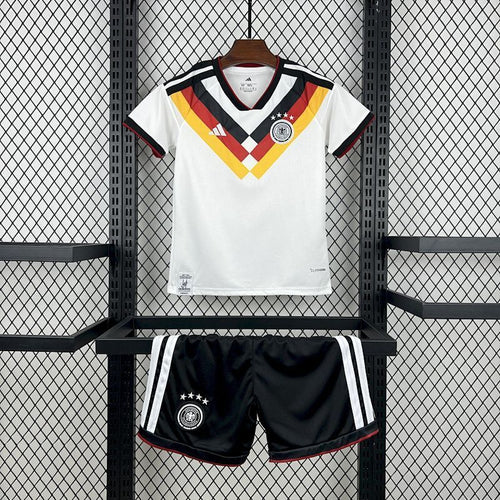 Conjunto Alemania Niño 2026
