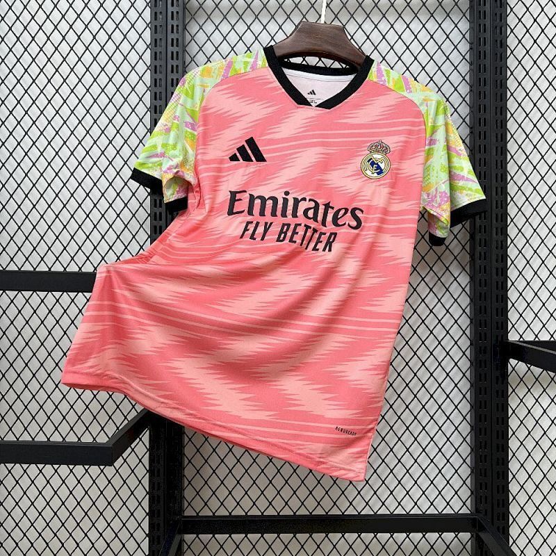 Maillot Real Madrid Rose Prématch 25/26