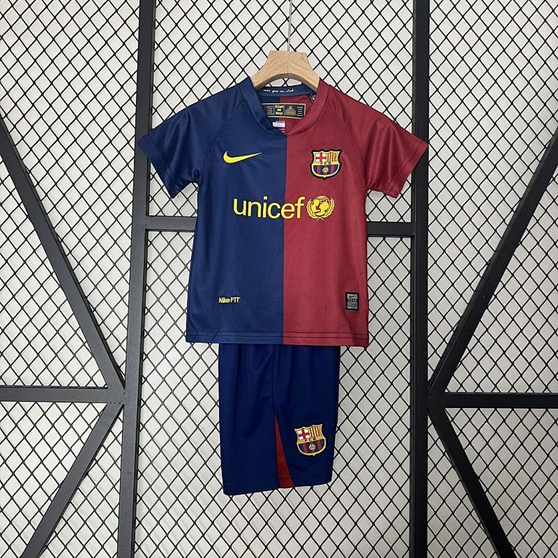 Ensemble Enfant FC Barcelone Domicile 08/09