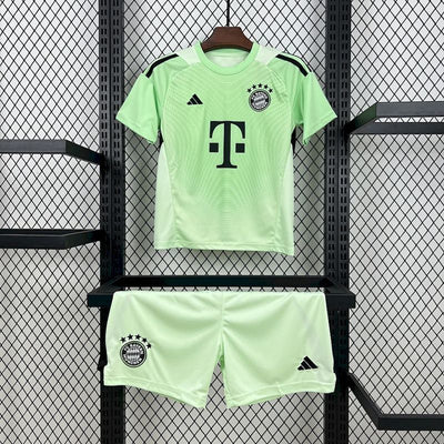 Ensemble Bayern Munich Vert 25/26