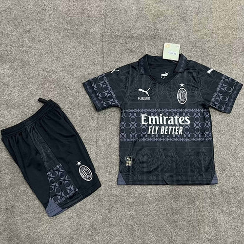 Conjunto AC Milan Negro Niño 23/24