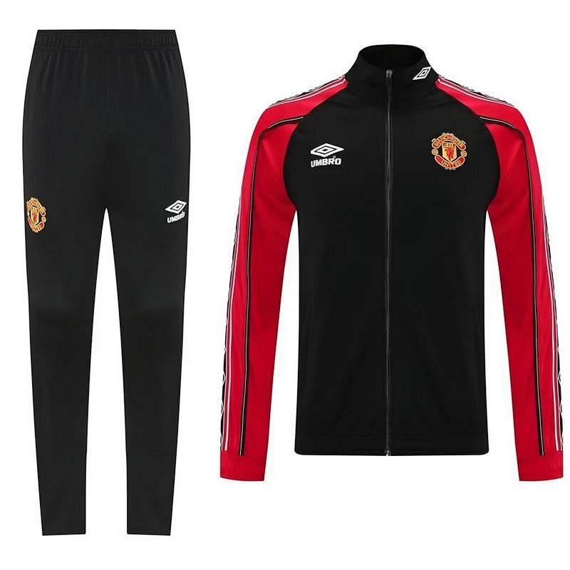 Survêtement Manchester United Rouge 25/26 (3)