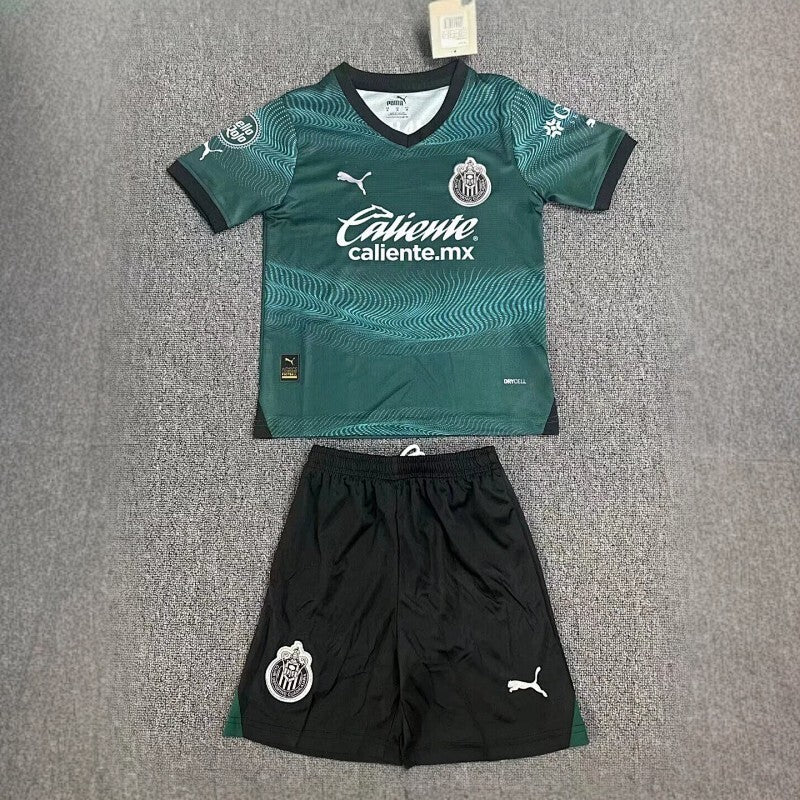 Ensemble Enfant Chivas Third 23/24