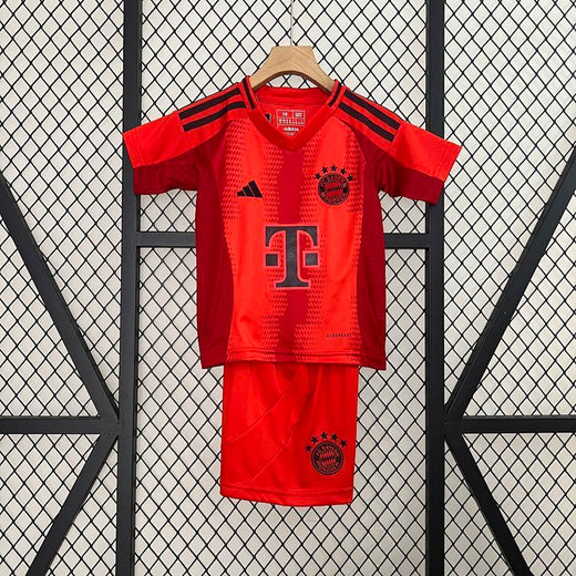 Ensemble Enfant Bayern Munich Domicile 24/25