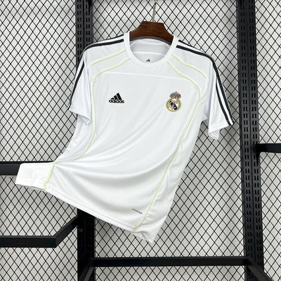 Maillot Real Madrid Prématch 25/26