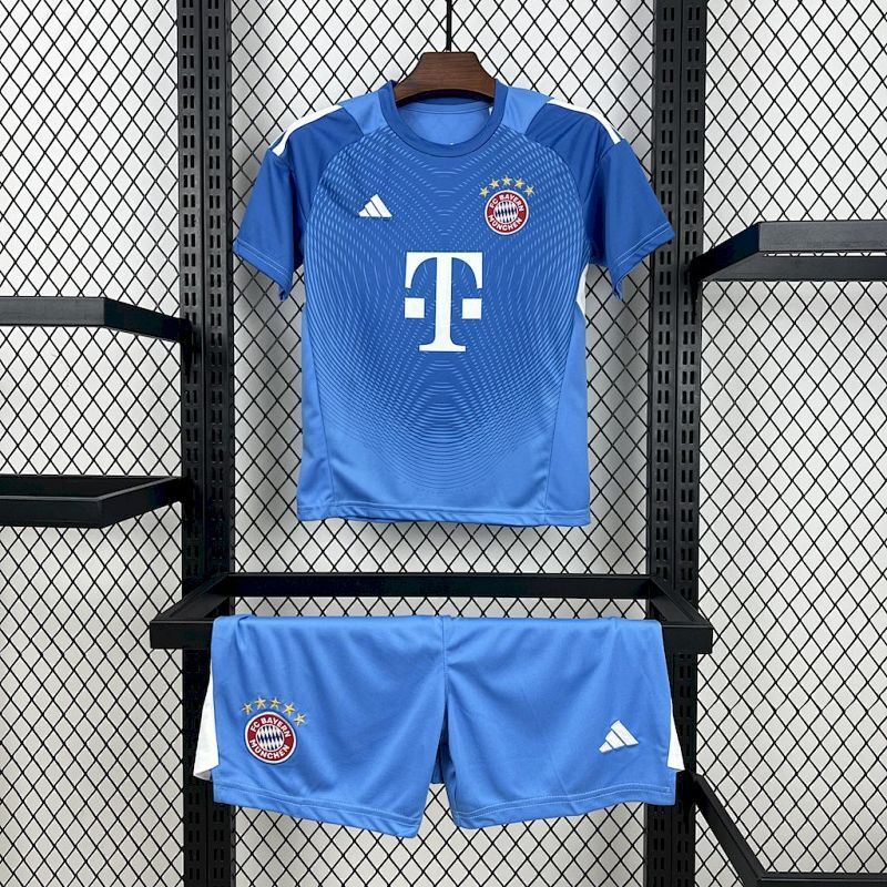 Ensemble Enfant Bayern Munich Gardien 25/26