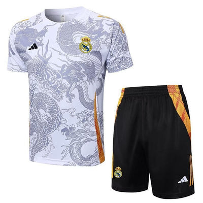 Ensemble Real Madrid Prématch 24/25 (9)