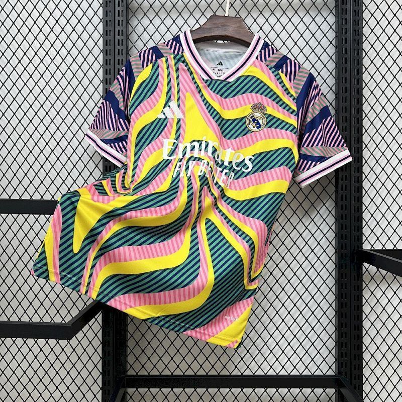 Maillot Real Madrid Prématch 25/26 (2)