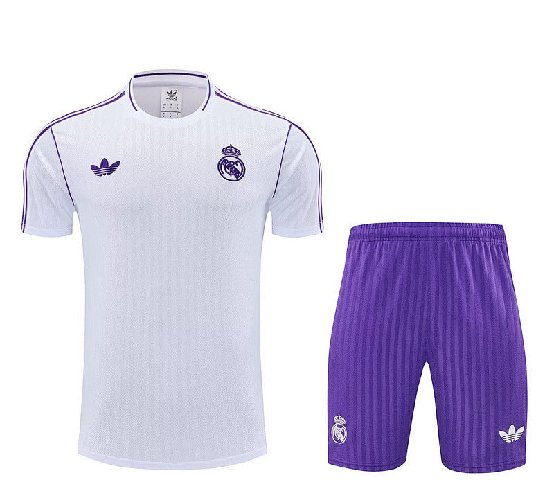 Ensemble Real Madrid Blanc Prématch 25/26 (4)