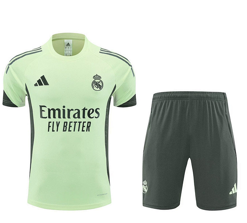 Ensemble Real Madrid Vert clair&Vert Prématch 25/26 (2)