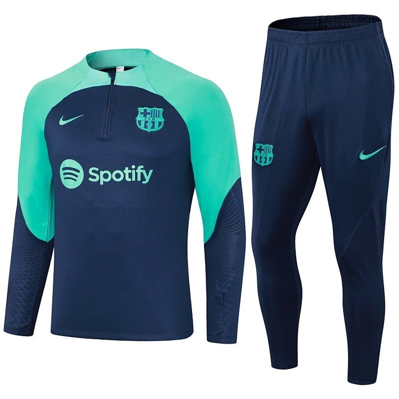 Survêtement FC Barcelone 23/24 (7)