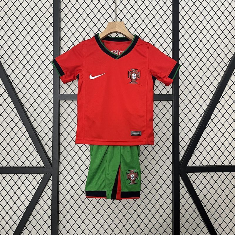 Ensemble Enfant Portugal Sets Domicile 25/26