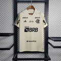 Maillot Flamengo Blanc Prématch 23/24 (2)