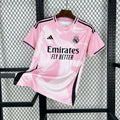 Maillot Real Madrid Rose 24/25 (2)