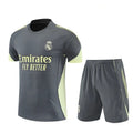 Ensemble Real Madrid Gris&Vert Prématch 25/26