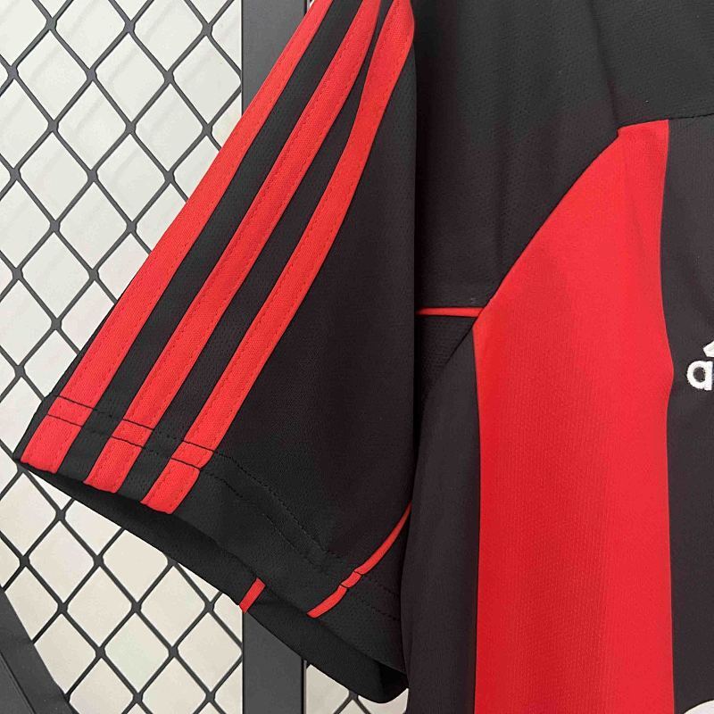 Maillot AC Milan Domicile Rétro 2001/02