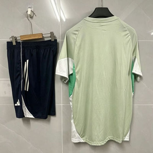 Conjunto Aston Villa Pre-Partido 25/26