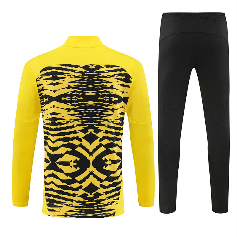 Borussia Dortmund Long Sleeve Tracksuit 24/25 (3)