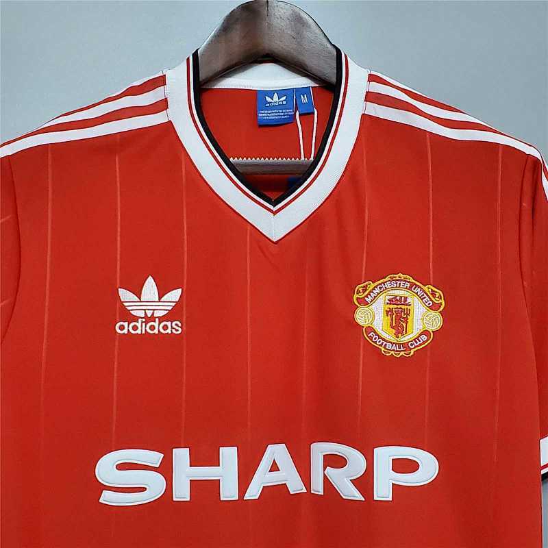 Maillot Manchester United Domicile 83/84