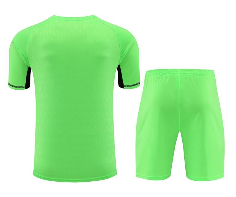 Real Madrid Goalkeeper Kit 23/24