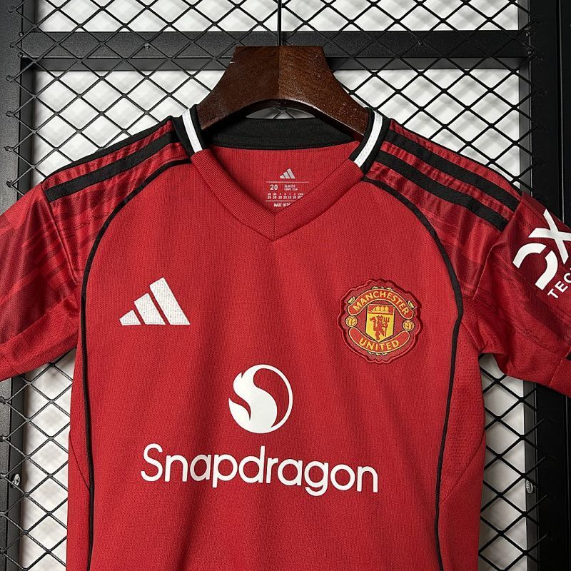 Ensemble Enfant Manchester United Domicile 25/26