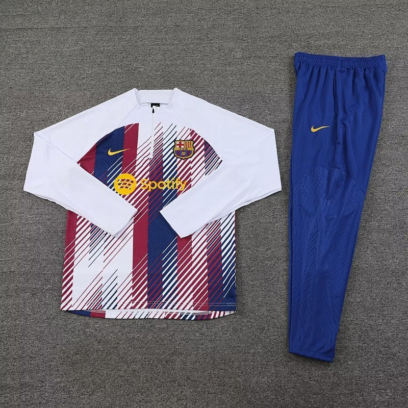 Survêtement FC Barcelone 23/24 (10)