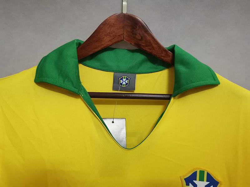 Maillot Brazil yellow Domicile Rétro Vintage