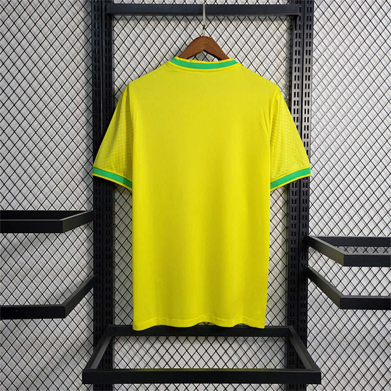 Maillot Brazil Yellow Pigeon Édition spéciale 25/26