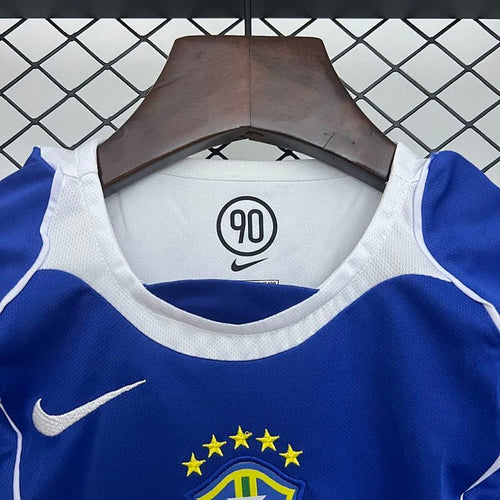 Conjunto Brasil Niño Visitante 2004
