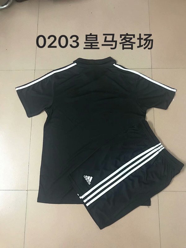 Conjunto Real Madrid Visitante 02/03