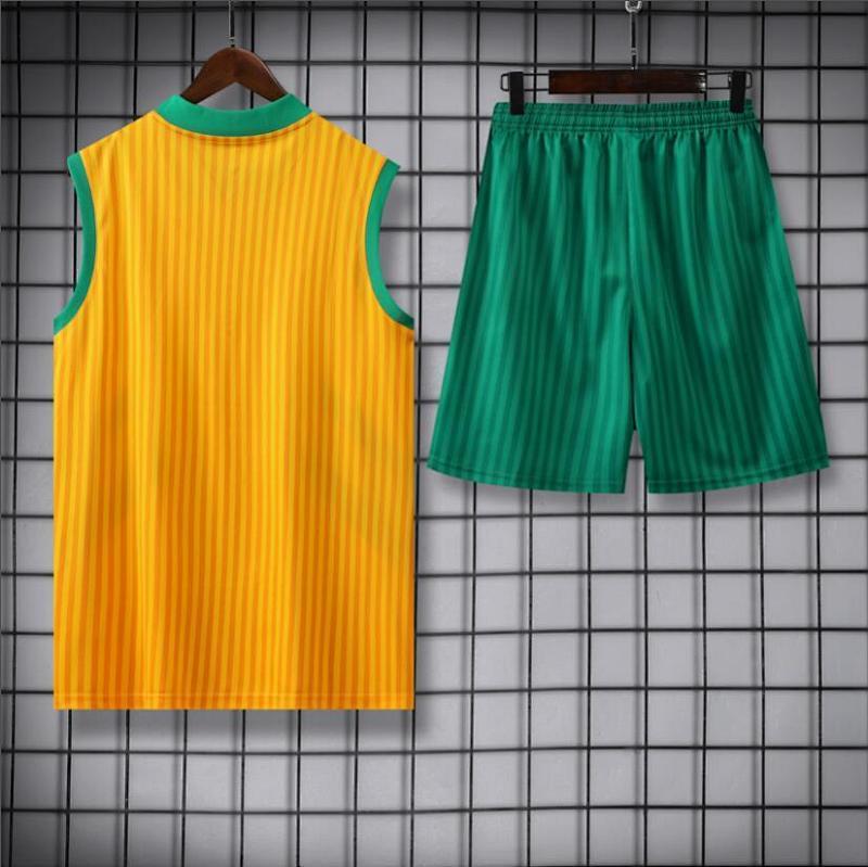 Bayern Munich Tank Top 23/24 (3)