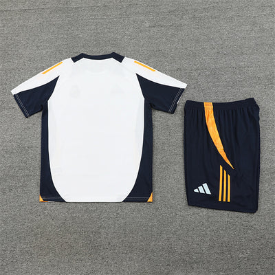 Conjunto Real Madrid Pre-Partido 24/25 (17)